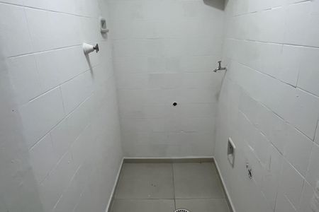 Casa para alugar com 300m², 6 quartos e 4 vagasBanheiro 1