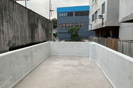 Casa para alugar com 300m², 6 quartos e 4 vagasVaranda do Quarto 5
