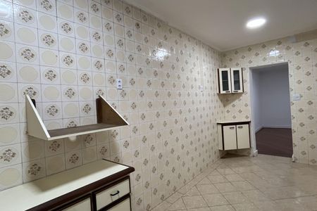 Casa para alugar com 300m², 6 quartos e 4 vagasCozinha e Área de Serviço