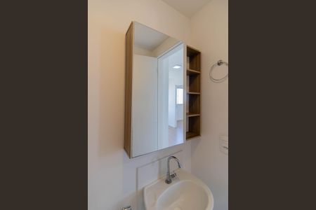 Apartamento para alugar com 36m², 2 quartos e sem vagaBanheiro