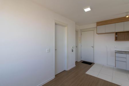 Sala de apartamento para alugar com 2 quartos, 36m² em Vila das Bandeiras, Guarulhos