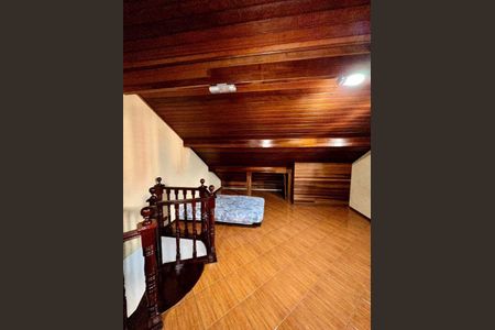 Casa à venda com 3 quartos, 117m² em Vila Cruz das Almas, São Paulo