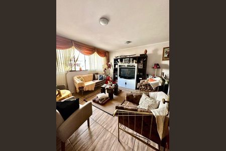 Casa à venda com 3 quartos, 117m² em Vila Cruz das Almas, São Paulo
