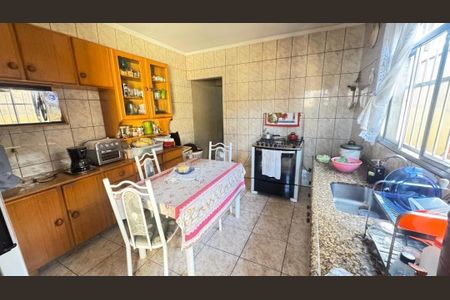 Casa à venda com 3 quartos, 100m² em Vila Miriam, São Paulo