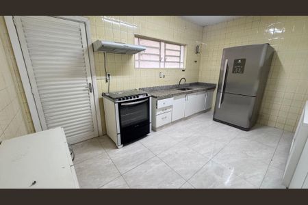 Casa à venda com 2 quartos, 120m² em Vila Bonilha Nova, São Paulo