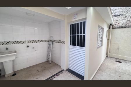 Casa à venda com 2 quartos, 120m² em Vila Bonilha Nova, São Paulo