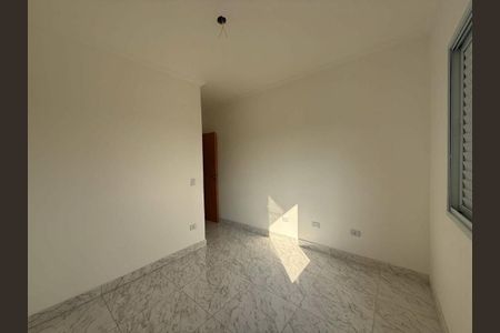 Casa à venda com 2 quartos, 120m² em Vila Yara, São Paulo