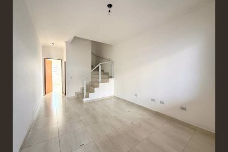 Casa à venda com 2 quartos, 120m² em Vila Yara, São Paulo
