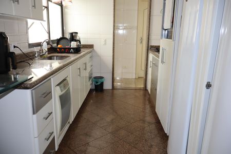 Apartamento à venda com 540m², 4 quartos e 5 vagasCozinha
