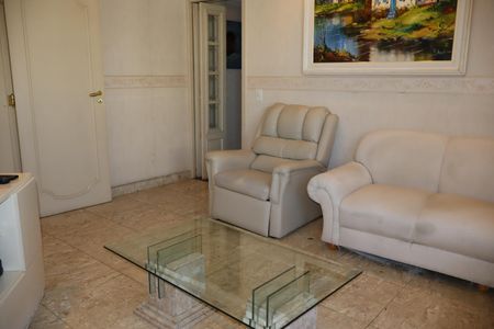 Apartamento à venda com 540m², 4 quartos e 5 vagasSala de TV