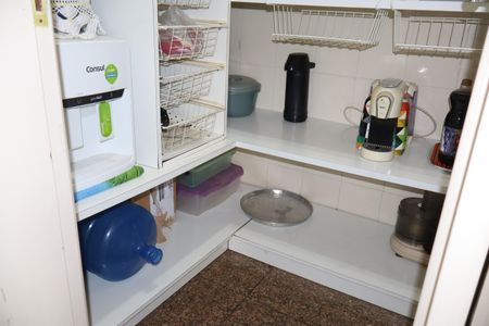 Apartamento à venda com 540m², 4 quartos e 5 vagasQuarto de dispensa