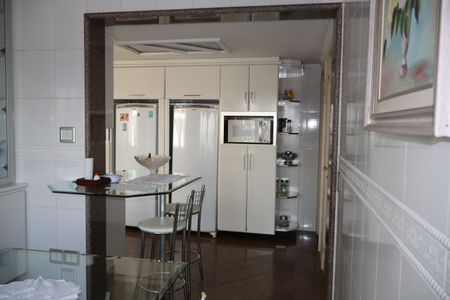 Apartamento à venda com 540m², 4 quartos e 5 vagasCozinha