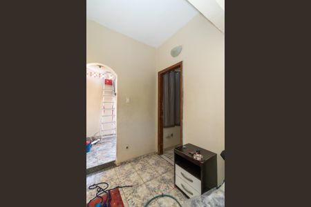 Casa para alugar com 215m², 3 quartos e sem vagaHall da Escada