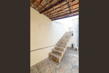Casa para alugar com 215m², 3 quartos e sem vagaÁrea de Serviço 2