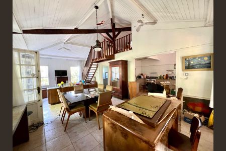Casa para alugar com 250m², 4 quartos e 4 vagasSala 1