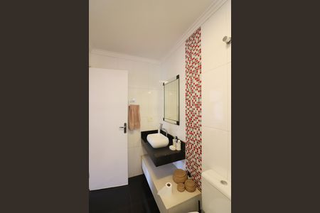 Casa à venda com 150m², 3 quartos e 3 vagasQuarto 1 - Suíte Banheiro 