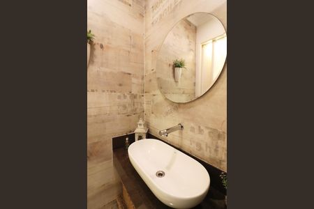 Casa à venda com 150m², 3 quartos e 3 vagasLavabo 