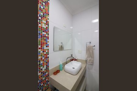 Casa à venda com 150m², 3 quartos e 3 vagasQuarto 2 - Suíte Banheiro 