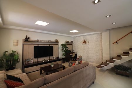 Sala  de casa à venda com 3 quartos, 150m² em Vila Dayse, São Bernardo do Campo