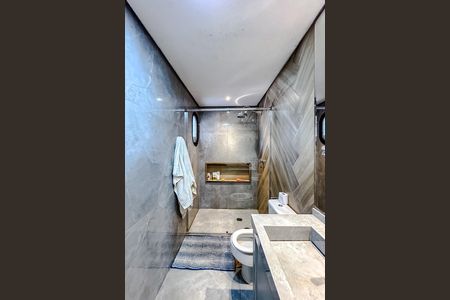 Apartamento à venda com 300m², 4 quartos e 4 vagasBanheiro da Suíte