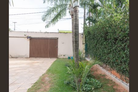 Vista da Suíte de casa à venda com 3 quartos, 596m² em Cidade Satélite Íris, Campinas