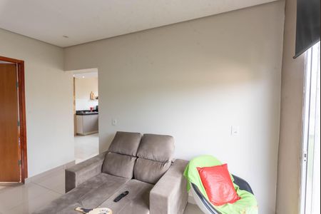 Casa à venda com 596m², 3 quartos e 2 vagas Casa à venda com 596m², 3 quartos e 2 vagasSala de TV