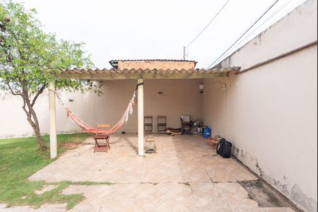 Casa à venda com 596m², 3 quartos e 2 vagas Casa à venda com 596m², 3 quartos e 2 vagasVaranda
