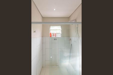Casa à venda com 596m², 3 quartos e 2 vagas Casa à venda com 596m², 3 quartos e 2 vagasBanheiro