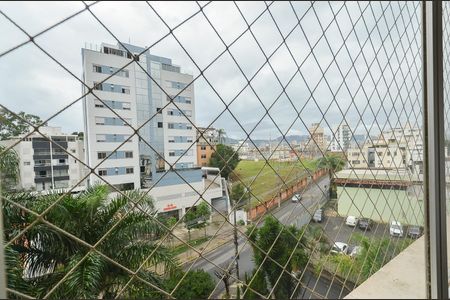 Apartamento para alugar com 150m², 4 quartos e 2 vagas Apartamento para alugar com 150m², 4 quartos e 2 vagasVista