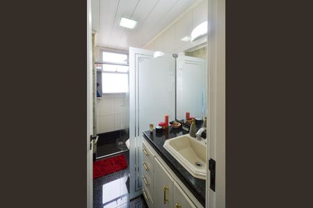 Apartamento para alugar com 150m², 4 quartos e 2 vagas Apartamento para alugar com 150m², 4 quartos e 2 vagasBanheiro social