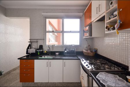Apartamento para alugar com 150m², 4 quartos e 2 vagas Apartamento para alugar com 150m², 4 quartos e 2 vagasCozinha