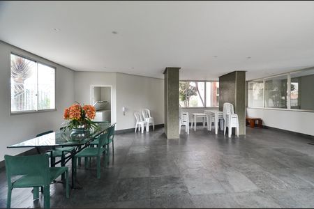 Apartamento para alugar com 150m², 4 quartos e 2 vagas Apartamento para alugar com 150m², 4 quartos e 2 vagasArea comum