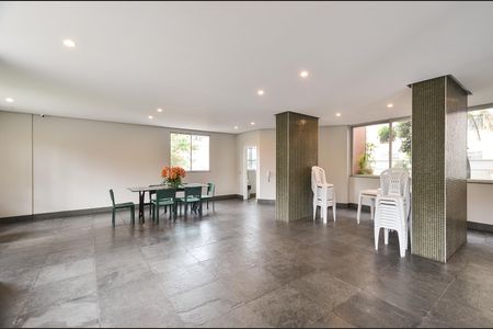 Apartamento para alugar com 150m², 4 quartos e 2 vagas Apartamento para alugar com 150m², 4 quartos e 2 vagasArea comum