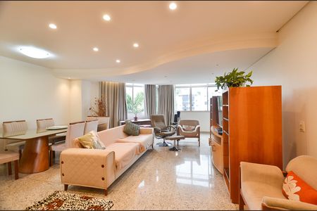 Apartamento para alugar com 150m², 4 quartos e 2 vagas Apartamento para alugar com 150m², 4 quartos e 2 vagasSala 2 ambientes