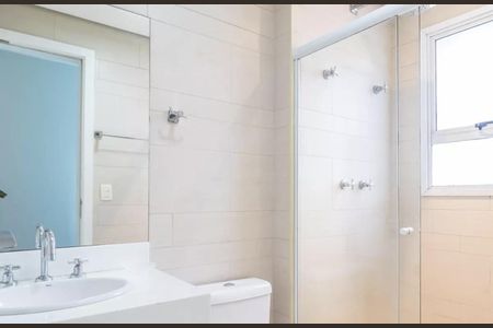 Apartamento para alugar com 254m², 4 quartos e 4 vagas Apartamento para alugar com 254m², 4 quartos e 4 vagasBanheiro 1