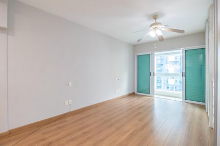 Apartamento para alugar com 254m², 4 quartos e 4 vagas Apartamento para alugar com 254m², 4 quartos e 4 vagasSuíte 4