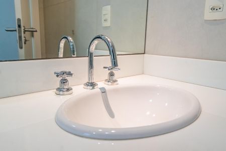 Apartamento para alugar com 254m², 4 quartos e 4 vagas Apartamento para alugar com 254m², 4 quartos e 4 vagasBanheiro da Suíte 3