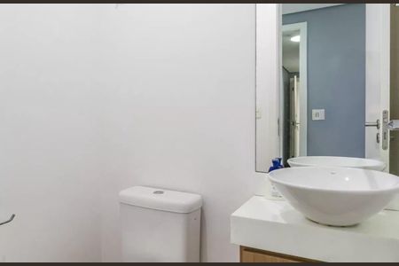Apartamento para alugar com 254m², 4 quartos e 4 vagas Apartamento para alugar com 254m², 4 quartos e 4 vagasBanheiro 1