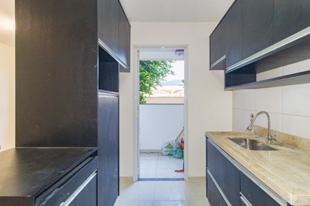 Apartamento à venda com 49m², 2 quartos e 1 vagaCozinha