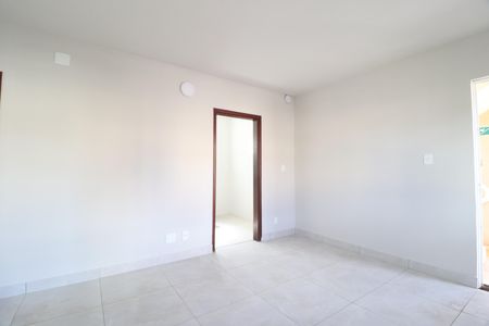 Sala de apartamento para alugar com 2 quartos, 46m² em Chácaras Tubalina E Quartel, Uberlândia