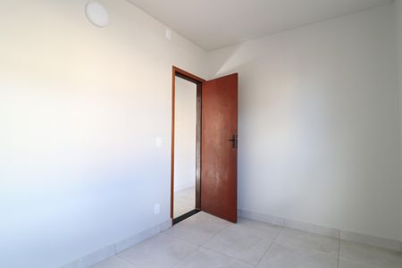 Quarto 1 de apartamento para alugar com 2 quartos, 46m² em Chácaras Tubalina E Quartel, Uberlândia