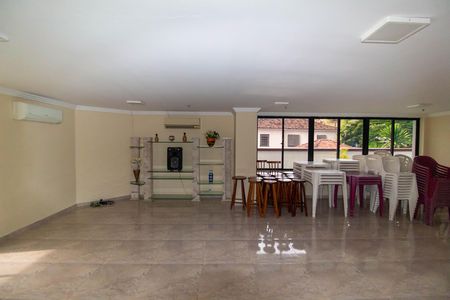 Apartamento à venda com 60m², 2 quartos e 1 vaga