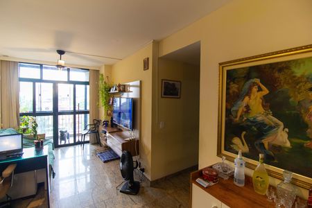Apartamento à venda com 60m², 2 quartos e 1 vaga
