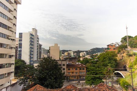 Apartamento à venda com 60m², 2 quartos e 1 vaga