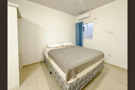 Quarto de kitnet/studio para alugar com 1 quarto, 25m² em Canasvieiras, Florianópolis
