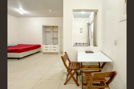 Studio para alugar com 25m², 1 quarto e 2 vagasSala/Cozinha