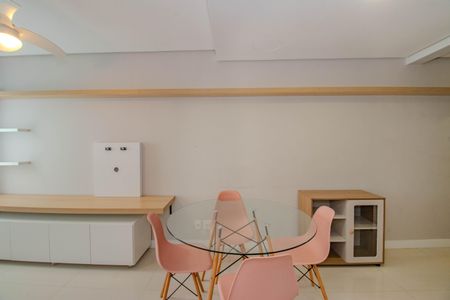 Sala de apartamento para alugar com 1 quarto, 47m² em Passo D’areia, Porto Alegre