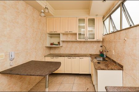 Apartamento à venda com 102m², 3 quartos e 1 vaga Apartamento à venda com 102m², 3 quartos e 1 vagaCozinha