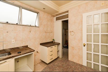 Apartamento à venda com 102m², 3 quartos e 1 vaga Apartamento à venda com 102m², 3 quartos e 1 vagaCozinha