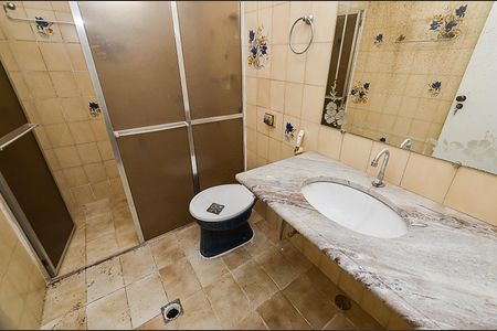 Apartamento à venda com 102m², 3 quartos e 1 vaga Apartamento à venda com 102m², 3 quartos e 1 vagaBanheiro Suíte